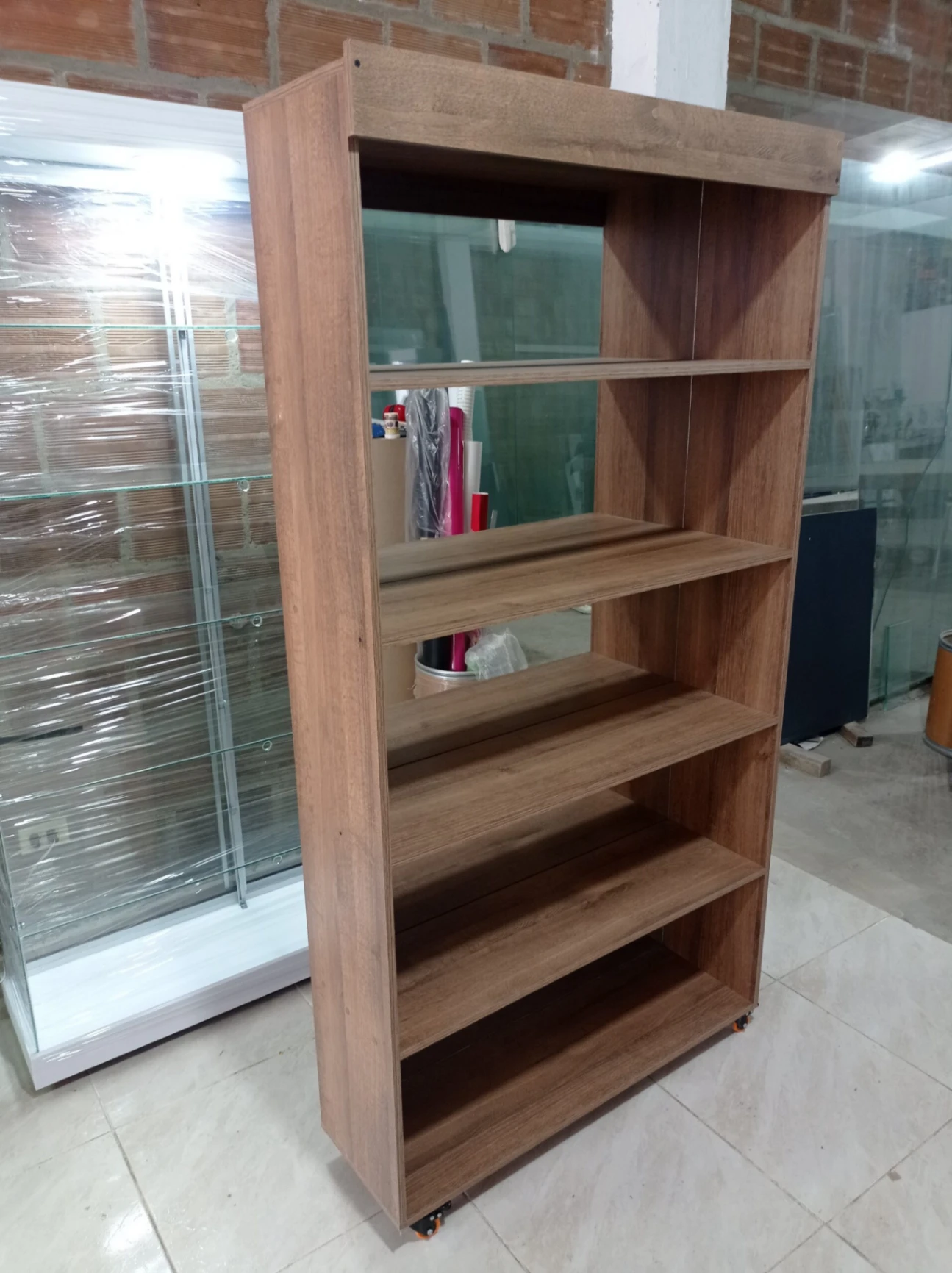 Módulo 100x190x35 Amaretto, Fondo Espejo, Entrepaños en madera, Esq, V